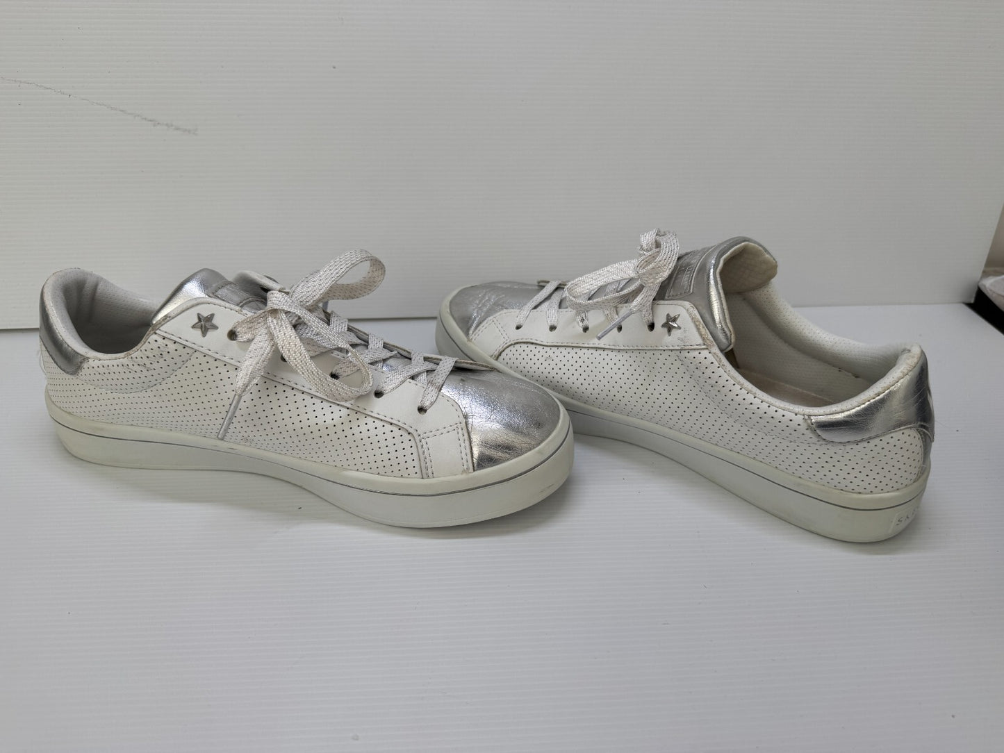 Skechers Hi-Lite - Silver/White Leather Sneaker