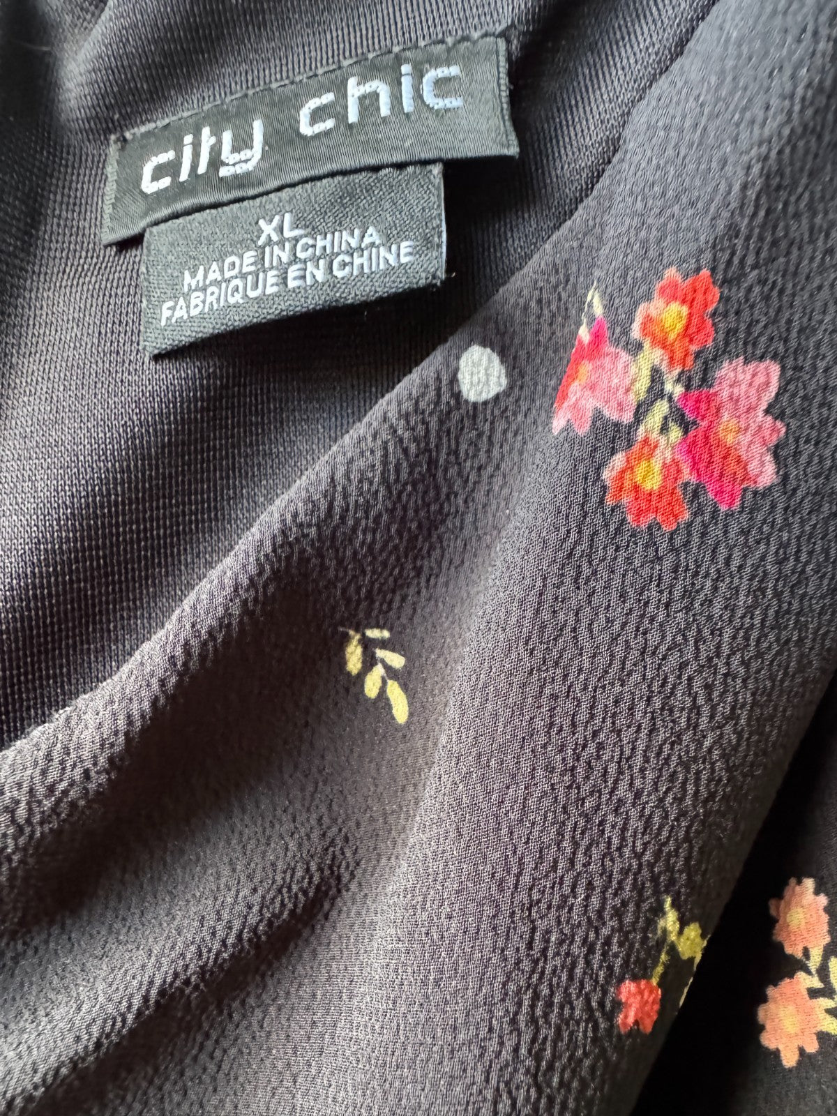 City Chic Black Mini Floral Playsuit - Plus Size XL 22 - RRP $150 🖤 Stunning 🖤
