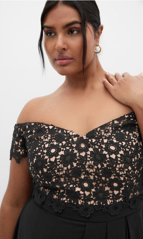 City Chic Lace Glamour Midi Dress - black as New - Plus Size 16 -  RRP $200