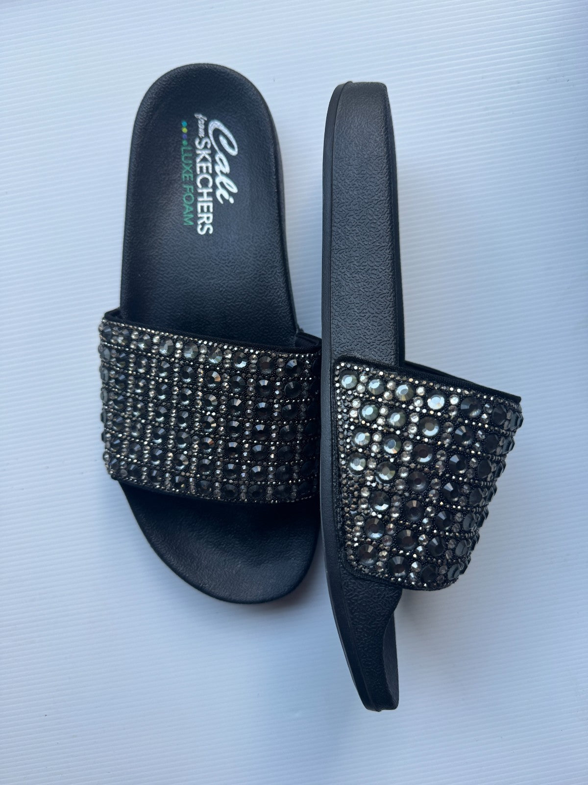 Skechers Cali Everyday Glam Black diamanté Slides US 10 New without Box RRP $80