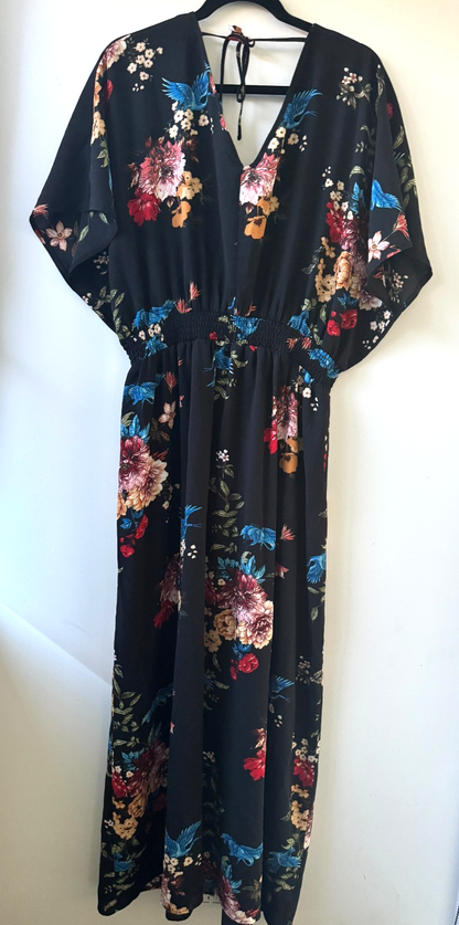 City Chic Women’s Avery Floral Maxi Dress Plus Size 20 L  V Neck Split Stuning