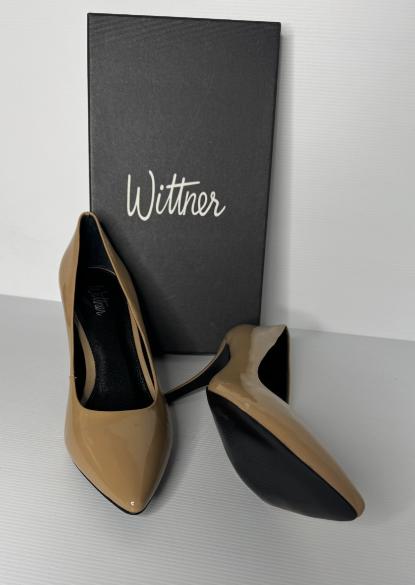 Wittner Minka Stiletto Taupe Patent 39 (AU8.5) as new perfect condition RRP $180