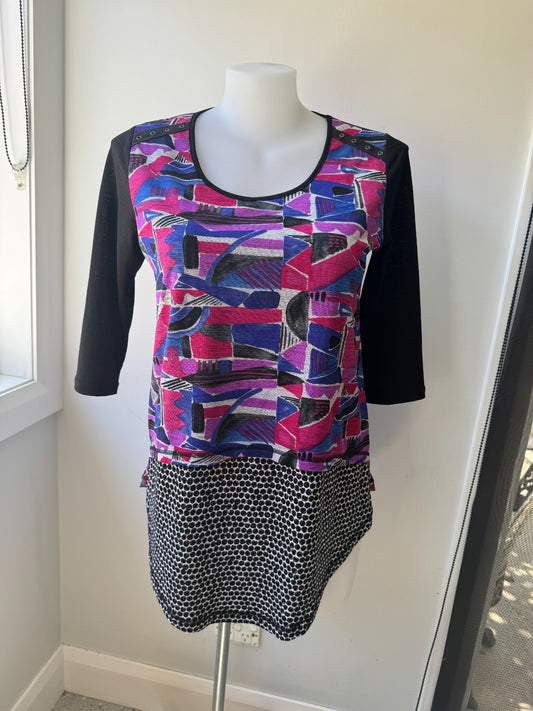 Taking Shape 3/4 sleeve top Plus Size XXS 12-14 3/4 sleeve Easycare no iron