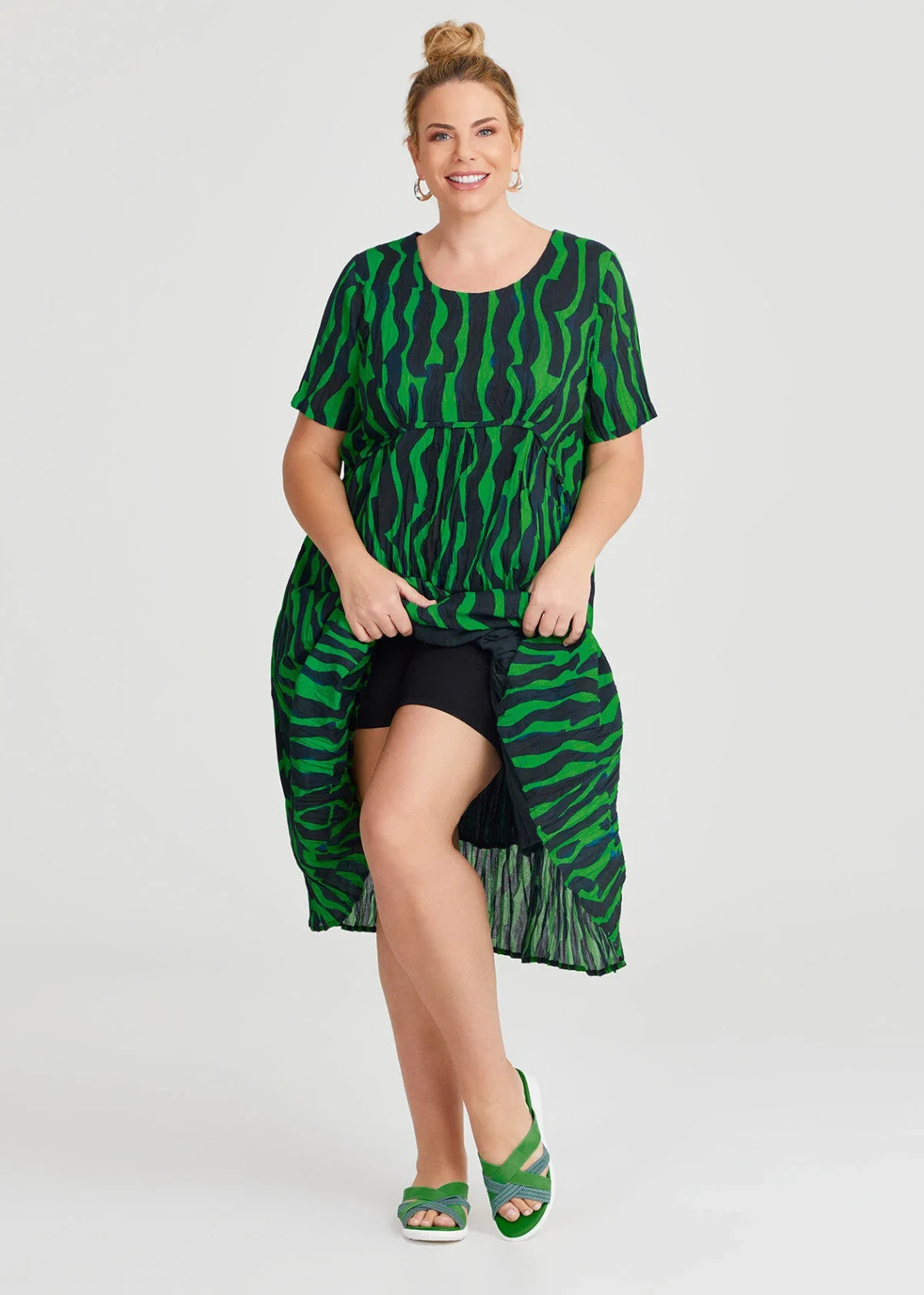 Taking Shape 100% Cotton Gauze Favourite Dress sze 14 in Green/Navy RRP $150 NEW