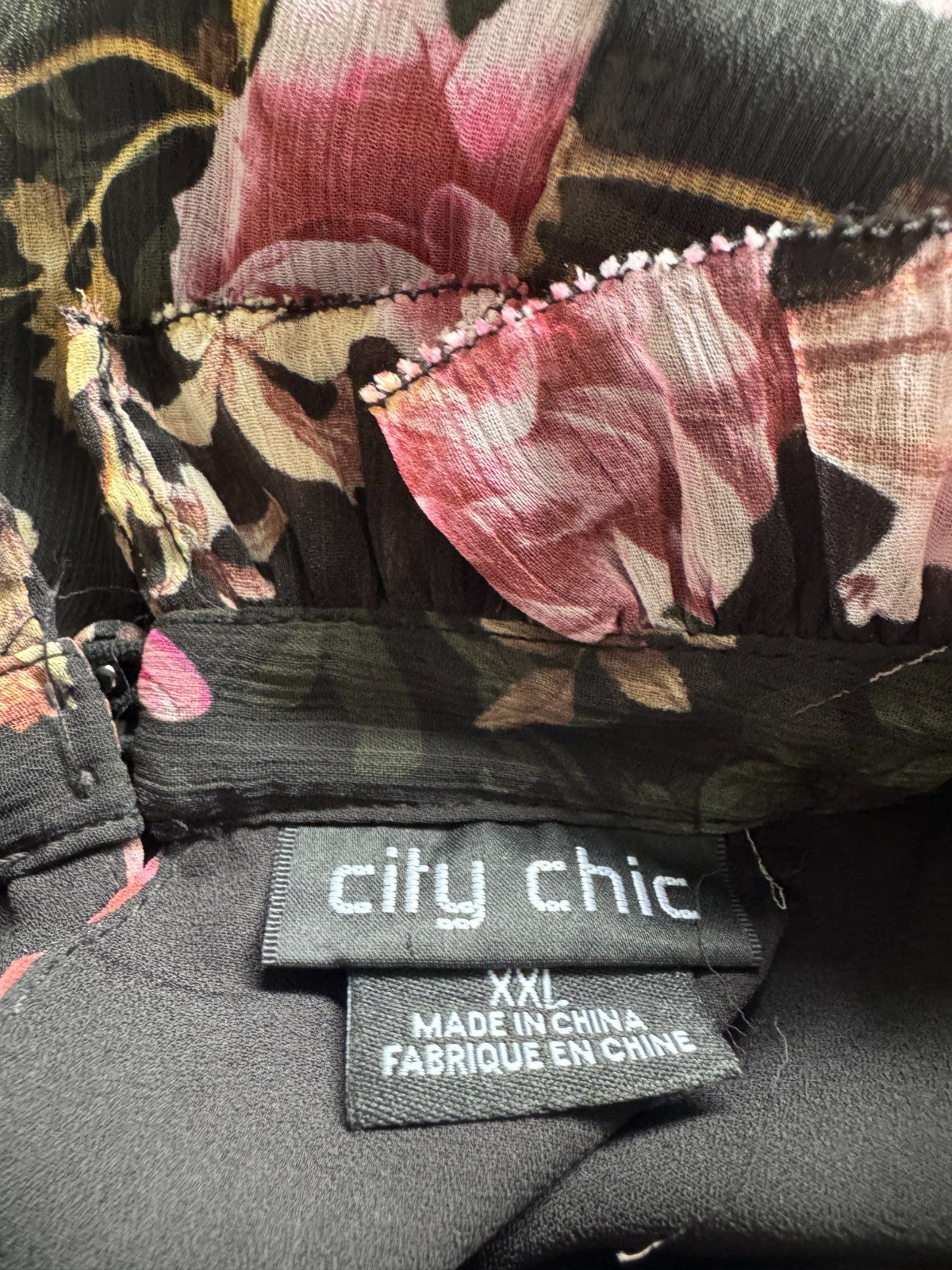 City Chic Maddison Dress XXL 24 Black Floral Lace-Up Neck Puff Sleeve Plus Size