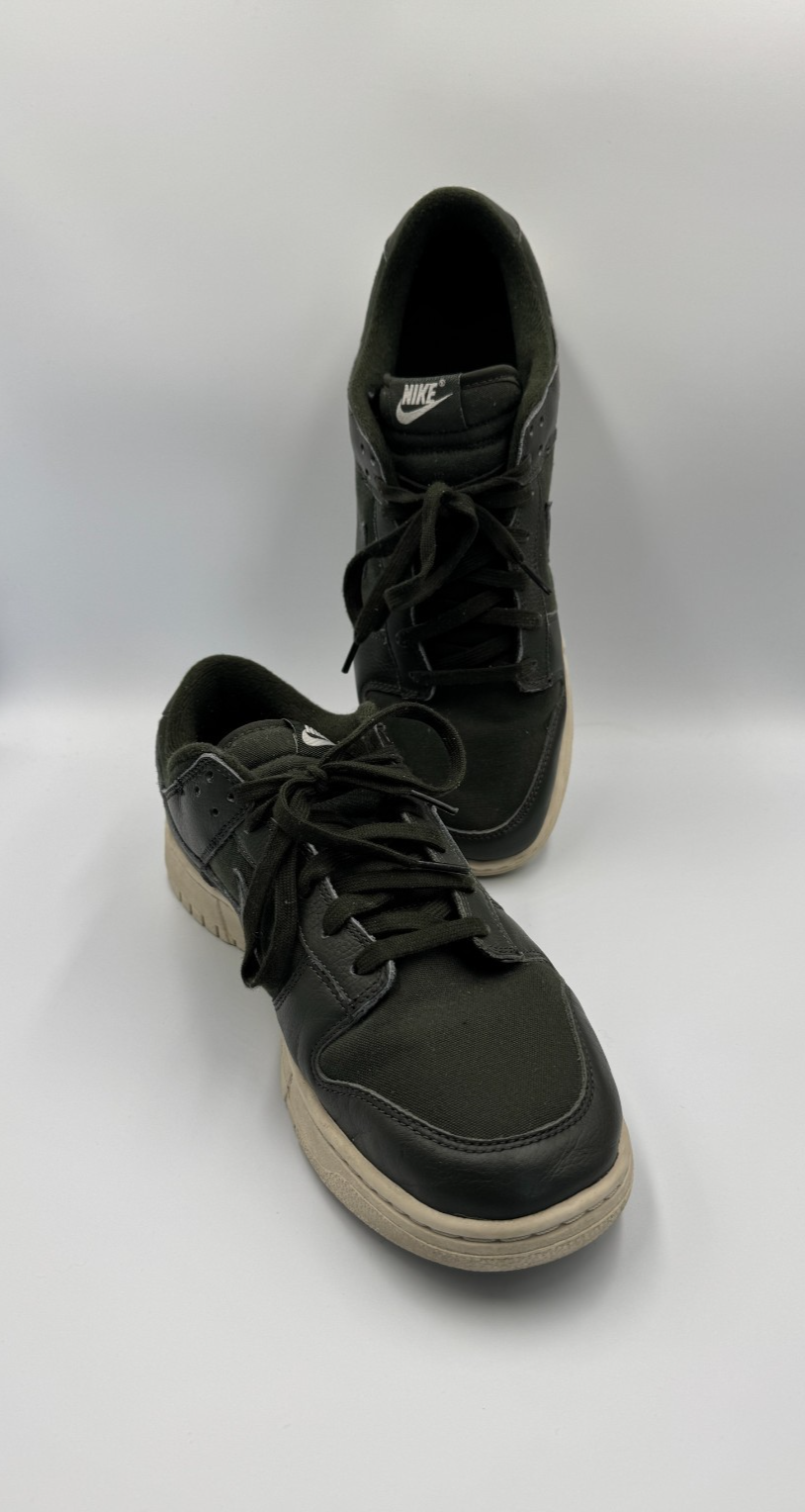 Nike Low Dunk PRM "Sequoia" sneakers in Great Condition US 13 As New