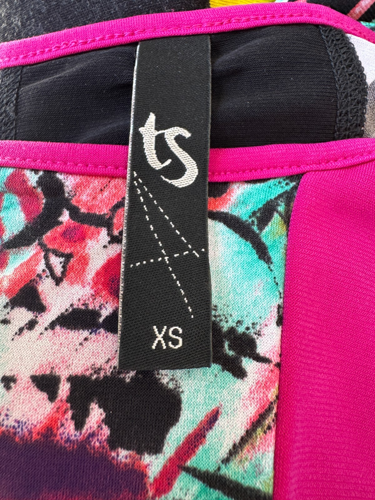 TS TAKING SHAPE Black/Pink/White/Green Geometric TOP SIZE XS=14/16