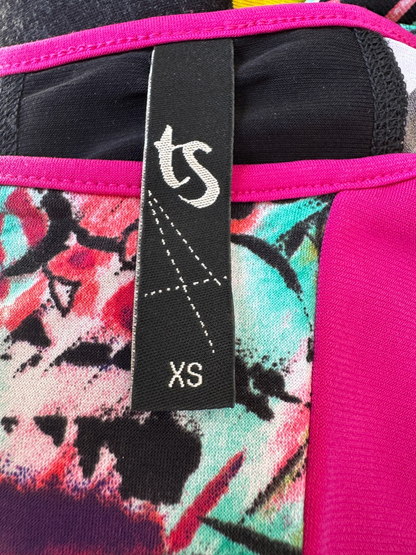 TS TAKING SHAPE Black/Pink/White/Green Geometric TOP SIZE XS=14/16