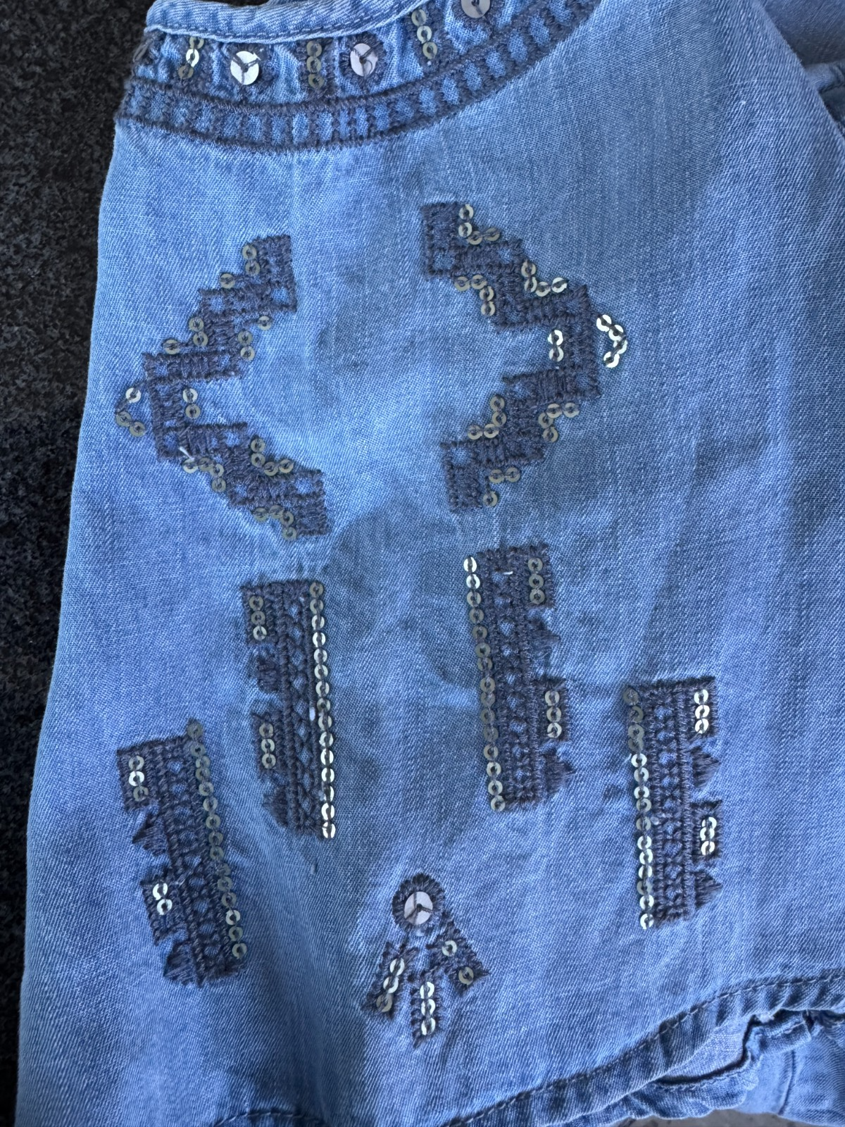 Taking Shape Virtuelle Lyocell Shirt – Plus Size 14 Cold Shoulder Sequin Detail