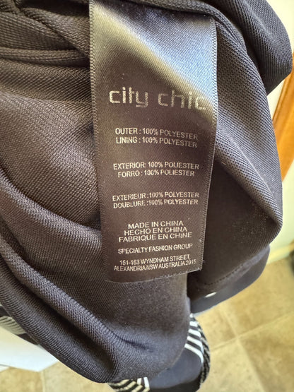 City Chic Stripe Maxi Dress Black/White Plus Size XL 22 New RRP $159 as New
