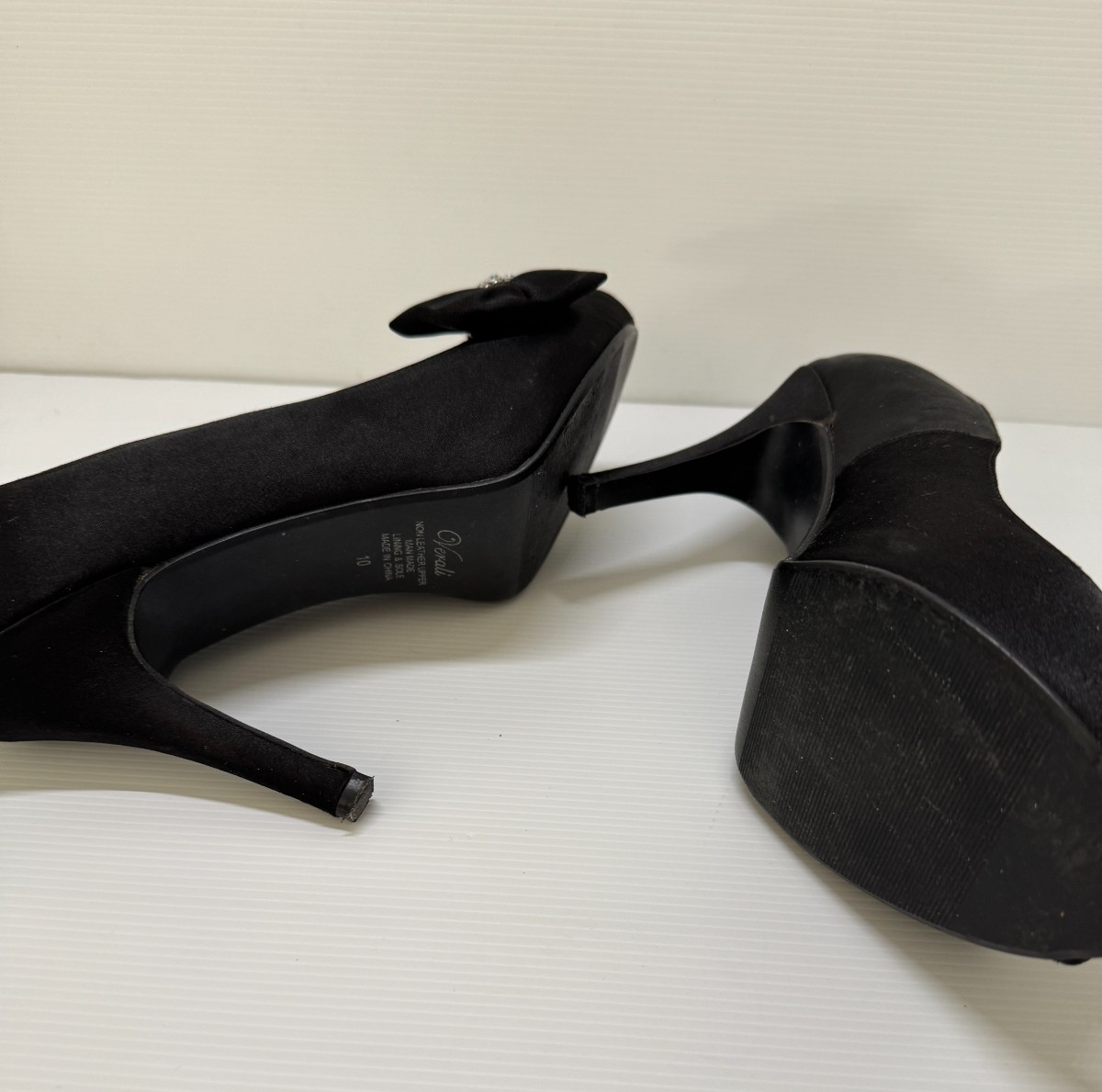 Verali  Diamante Bow Black Satin Heels Elegant Evening Shoes - Size 10
