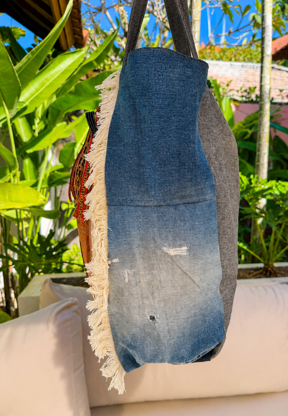 ⭐ Upcycled Denim Tote Bag “Tribal Beauty” – Handmade Eco-Friendly -NEW