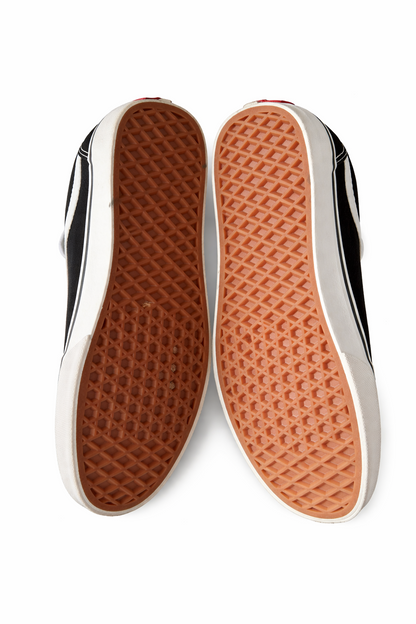 VANS WARD SUEDE/CANVAS Black White - Size 9 W - Worn Once VN0A3IUNIJU RRP $140