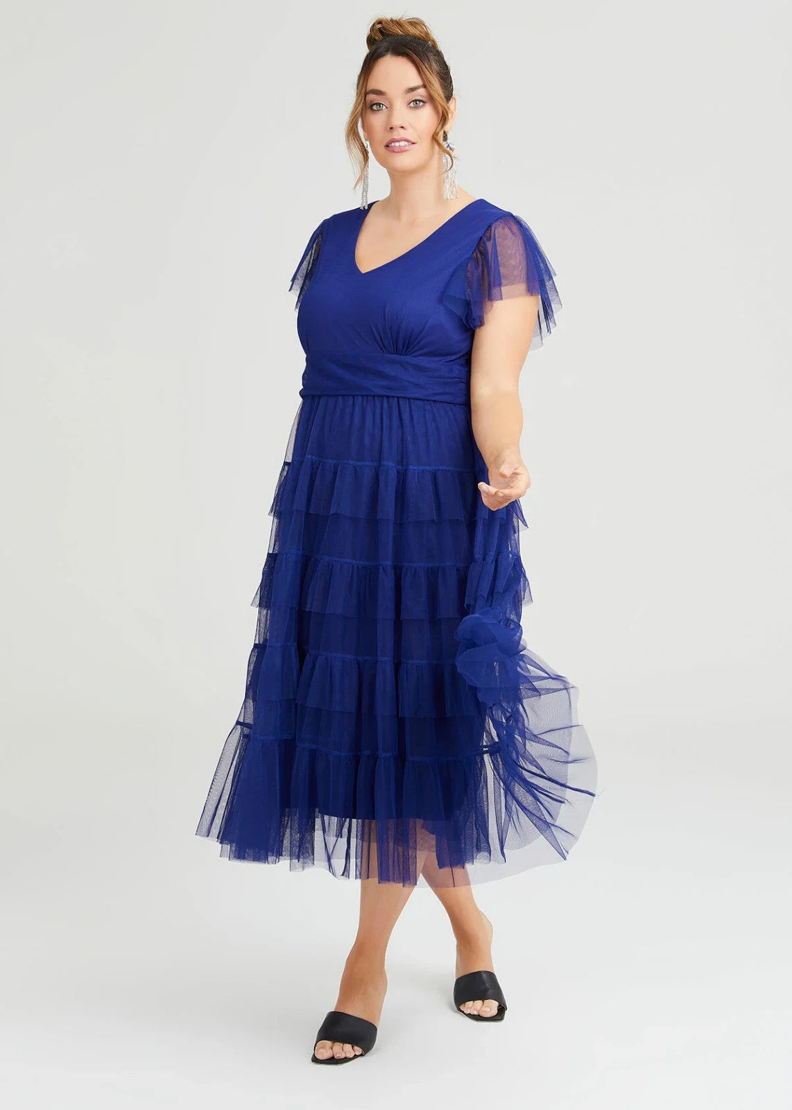 Taking Shape Cassandra Ruffle Mesh Formal Dress light Blue Plus Size 20 RRP $250