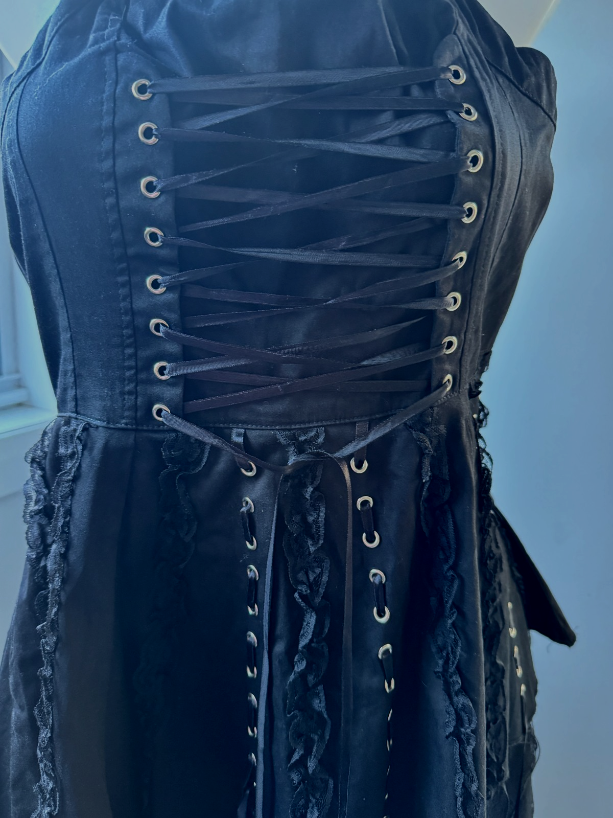 Hearts & Roses London Black Gothic Tiered Halter Dress 14 As New
