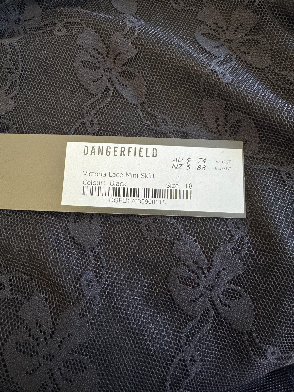 Dangerfield Victoria Lace Mini Black Lined Skirt Size 18 New - RRP $74