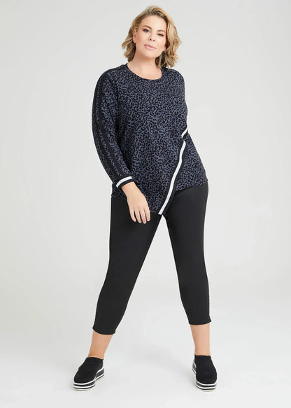 Taking Shape Active Cotton Sweat Top  Angled Hem Size 14-16 BNWT RRP $120 New