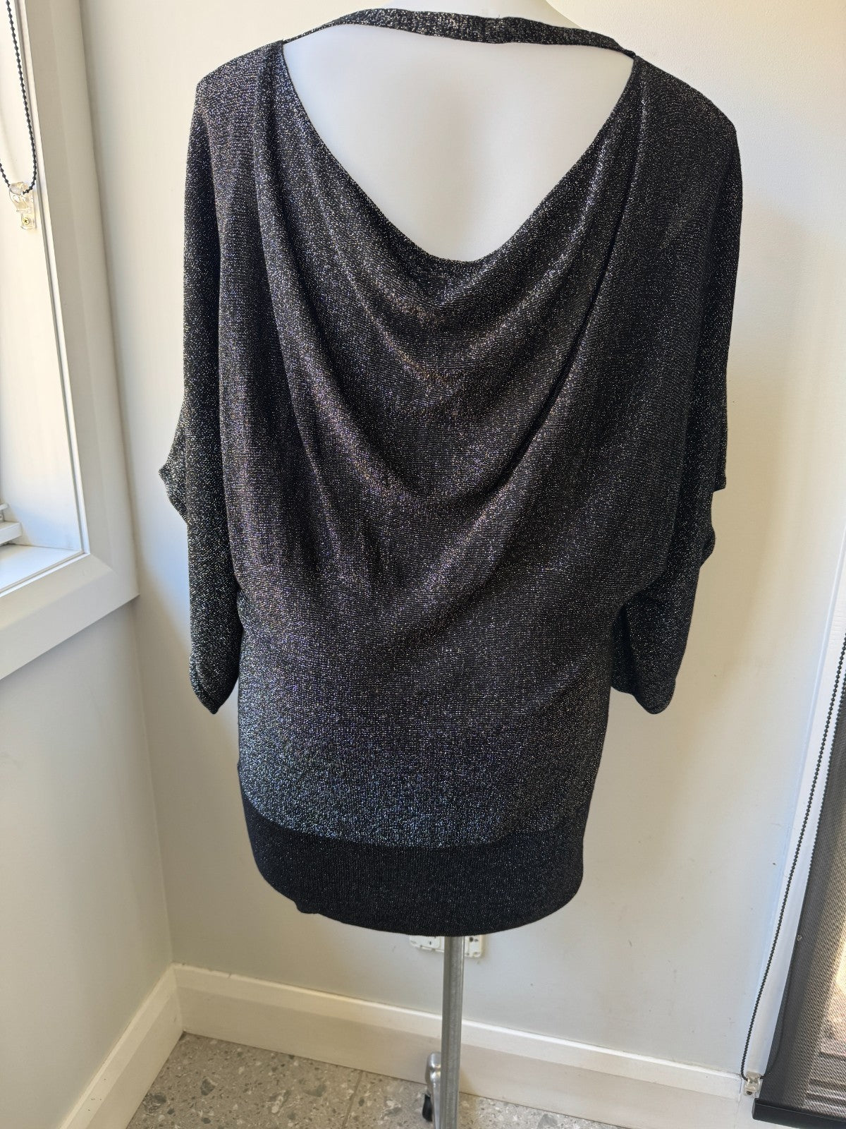 City Chic Black/Silver  Metallic Lurex Knit Top/Dress Size XL 22 Shimmer Party