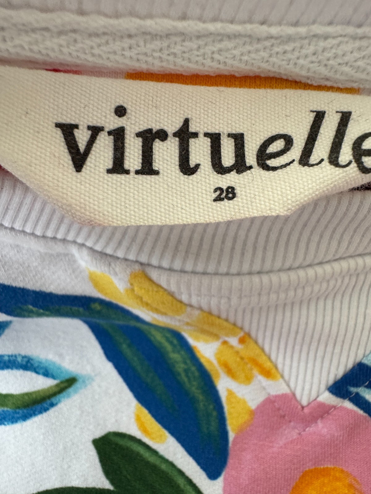 🌸 Taking Shape Cotton Floral Sweatshirt Plus Size 28 Bright Print  🌸  As New
