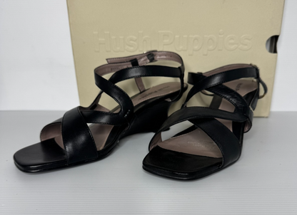 Hush Puppies Sandals Shoe Womens Size 8.5 C Black Leather Wedge Mid Heel Buckle