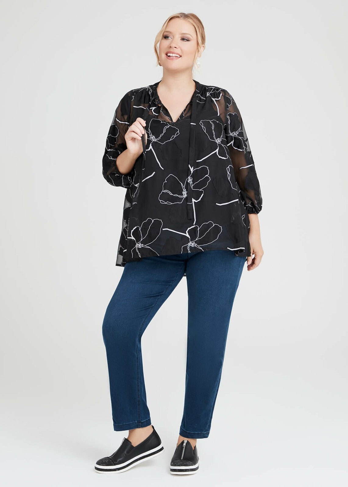 Taking Shape Midnight Poppy Chiffon Top Plus Size 14 New RRP 159
