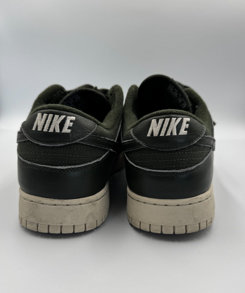 Nike Low Dunk PRM "Sequoia" sneakers in Great Condition US 13 As New