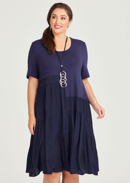 TAKING SHAPE Luxe Tier Natural plus size 22 Navy Midi Dress RRP$ 160