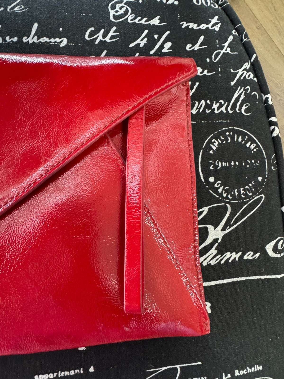 MIMCO 🌟Vintage🌟 Molter Envelope Turnlock Clutch in Patent Leather in Scarlet