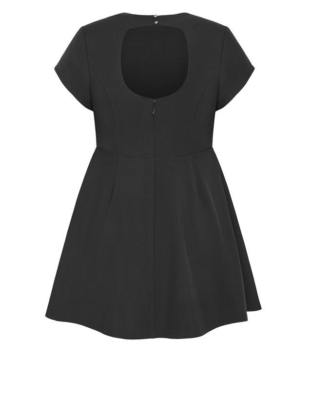 City Chic Dynamic Cap Sleeve Skater Dress - Plus size S 16 New RRP $140 Stunning