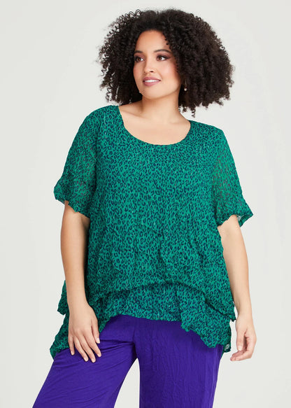 Taking Shape Top  Womens Green Animal Print  Plus Size 14 New RRP $149
