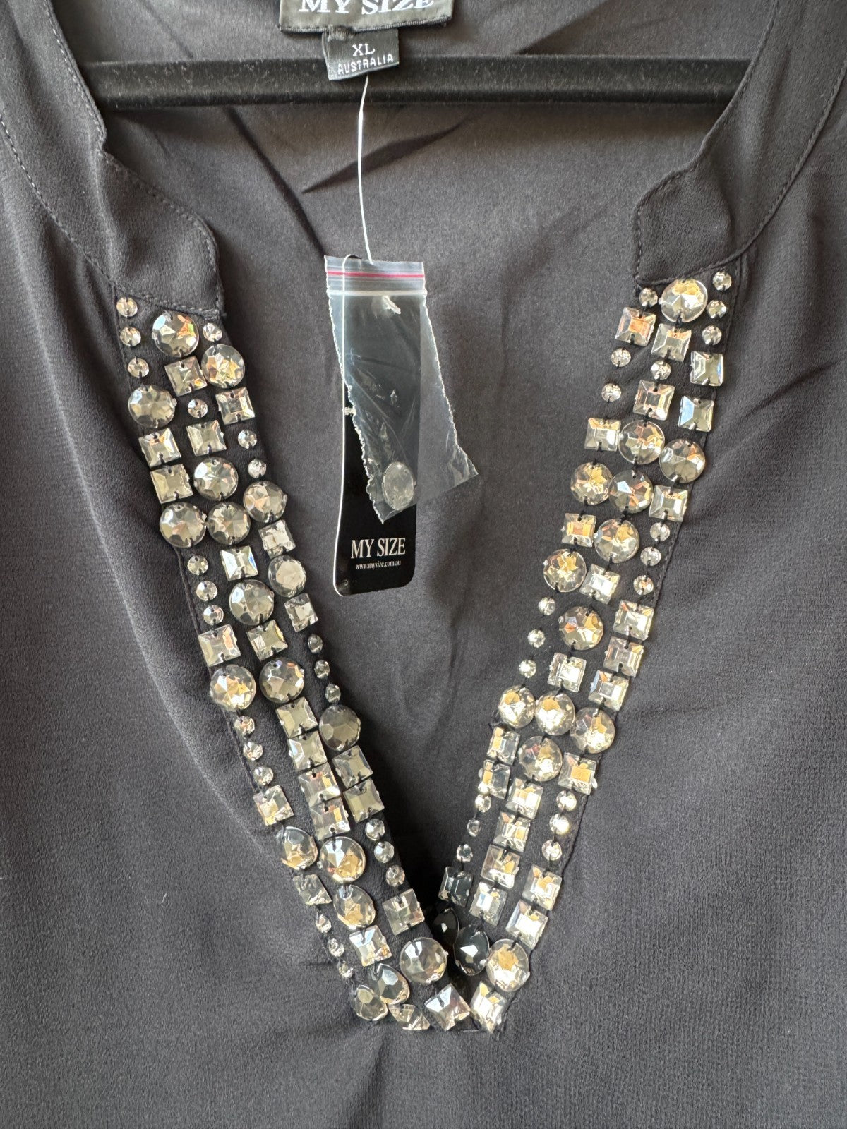 My Size Beaded Front Top Plus Size XL 22-24  Black long Sleeve Top New RRP $100