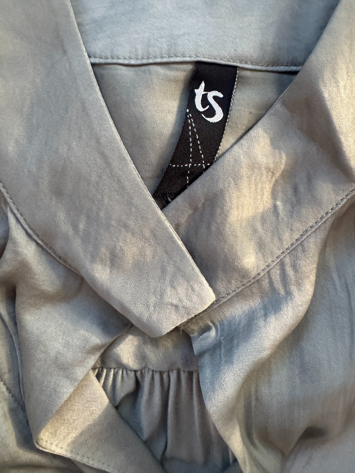 Taking Shape Top Plus Size M 18-20 Sage Green Hi-Lo Tunic 3/4 Sleeve Relaxed Fit