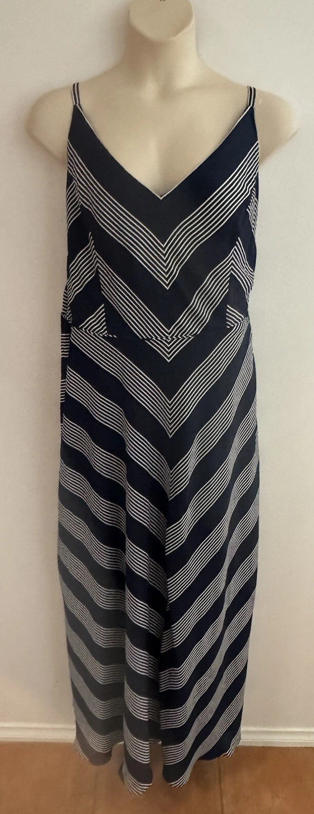 City Chic Stripe Maxi Dress Black/White Plus Size XL 22 New RRP $159 as New