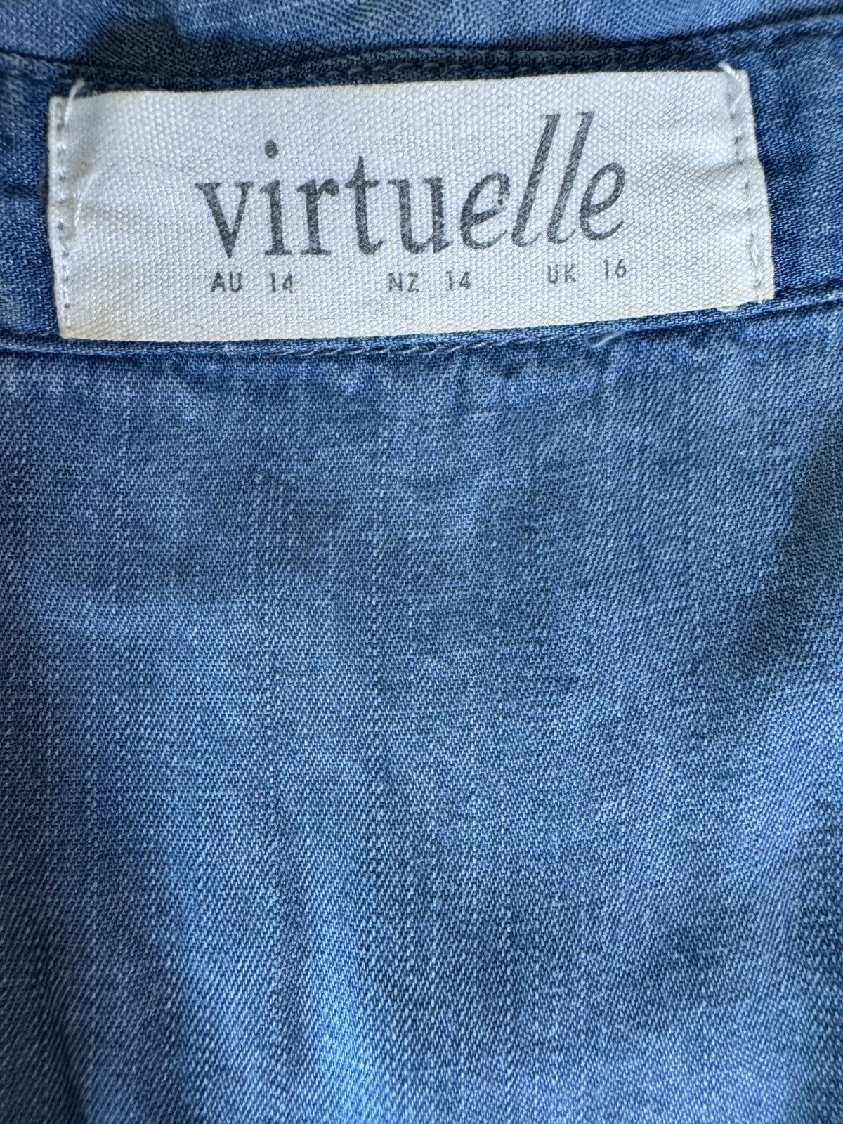 Taking Shape Virtuelle Lyocell Shirt – Plus Size 14 Cold Shoulder Sequin Detail