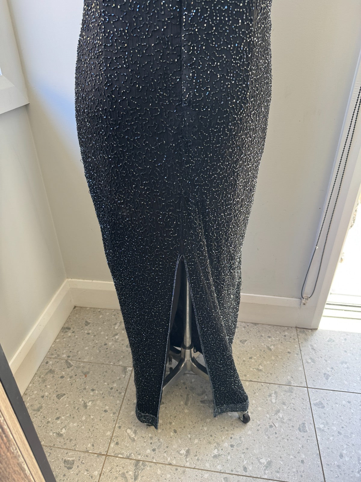 Eve Hunter ✨Beaded Silk✨Evening Gown Size 20 Black Formal Long Dress Sleeveless