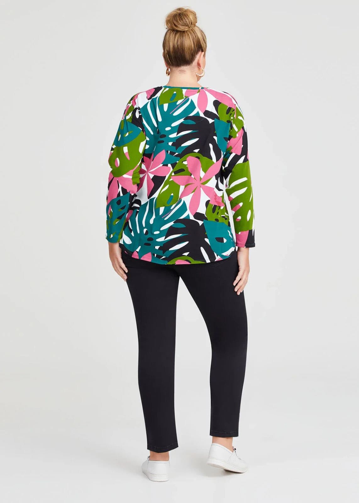 Taking Shape Cotton Graphic Palm Long Sleeve Cotton  Top Plus Size 14 RRP $99