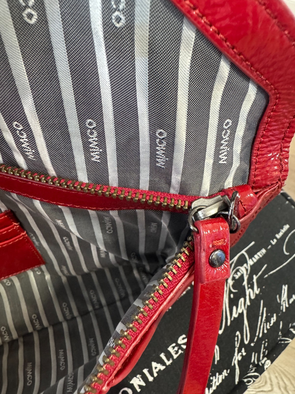 MIMCO 🌟Vintage🌟 Molter Envelope Turnlock Clutch in Patent Leather in Scarlet