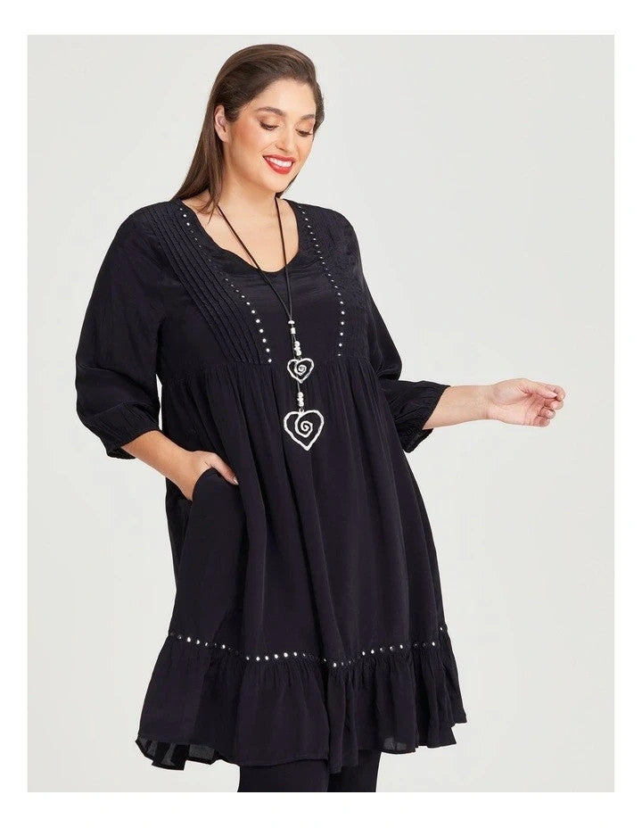 Taking Shape Natural Albertine Tier Tunic in Black Plus Size 16 RRP $160