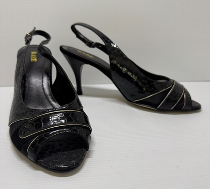 Black Patent Leather Shoes  Size 8 Aus Stunning as new with box and spare heels