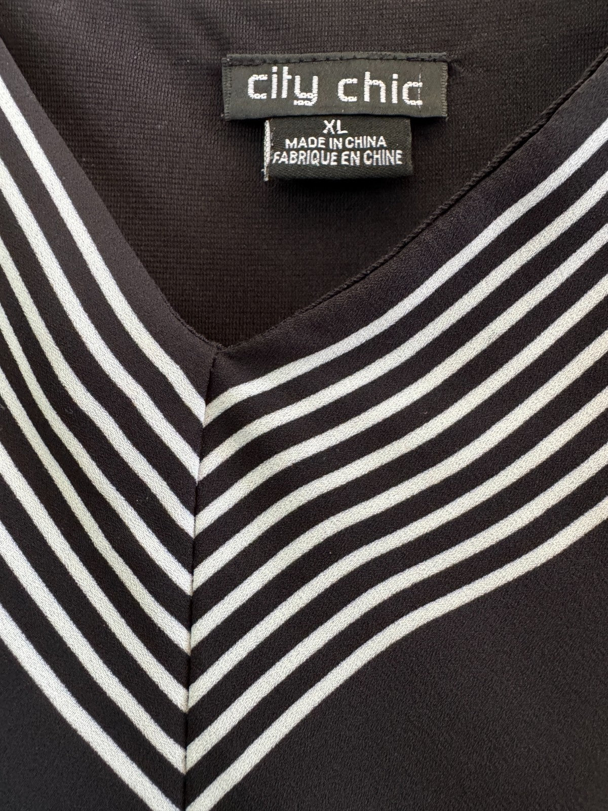 City Chic Stripe Maxi Dress Black/White Plus Size XL 22 New RRP $159 as New