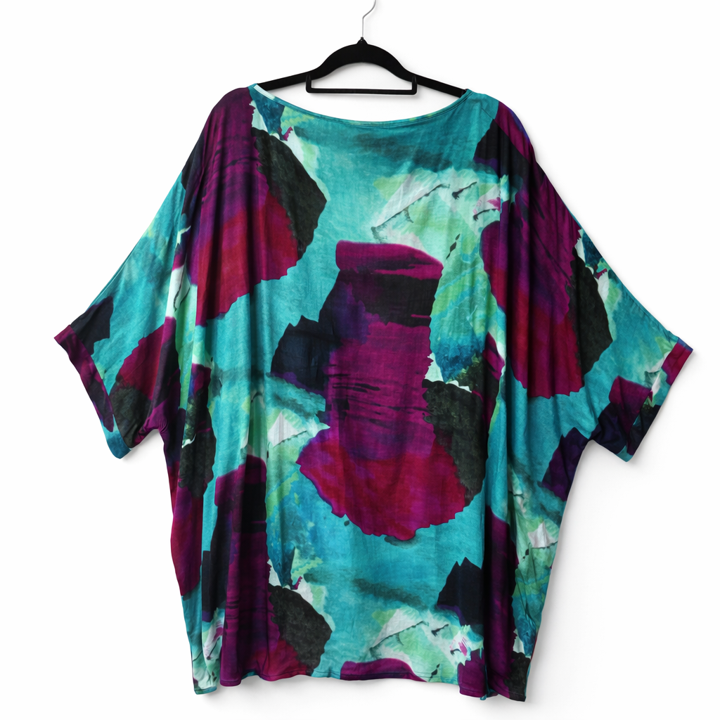 🌿 Taking Shape Top Plus Size M (18–20) Fully Lined Polyester – Elegant & Flowy