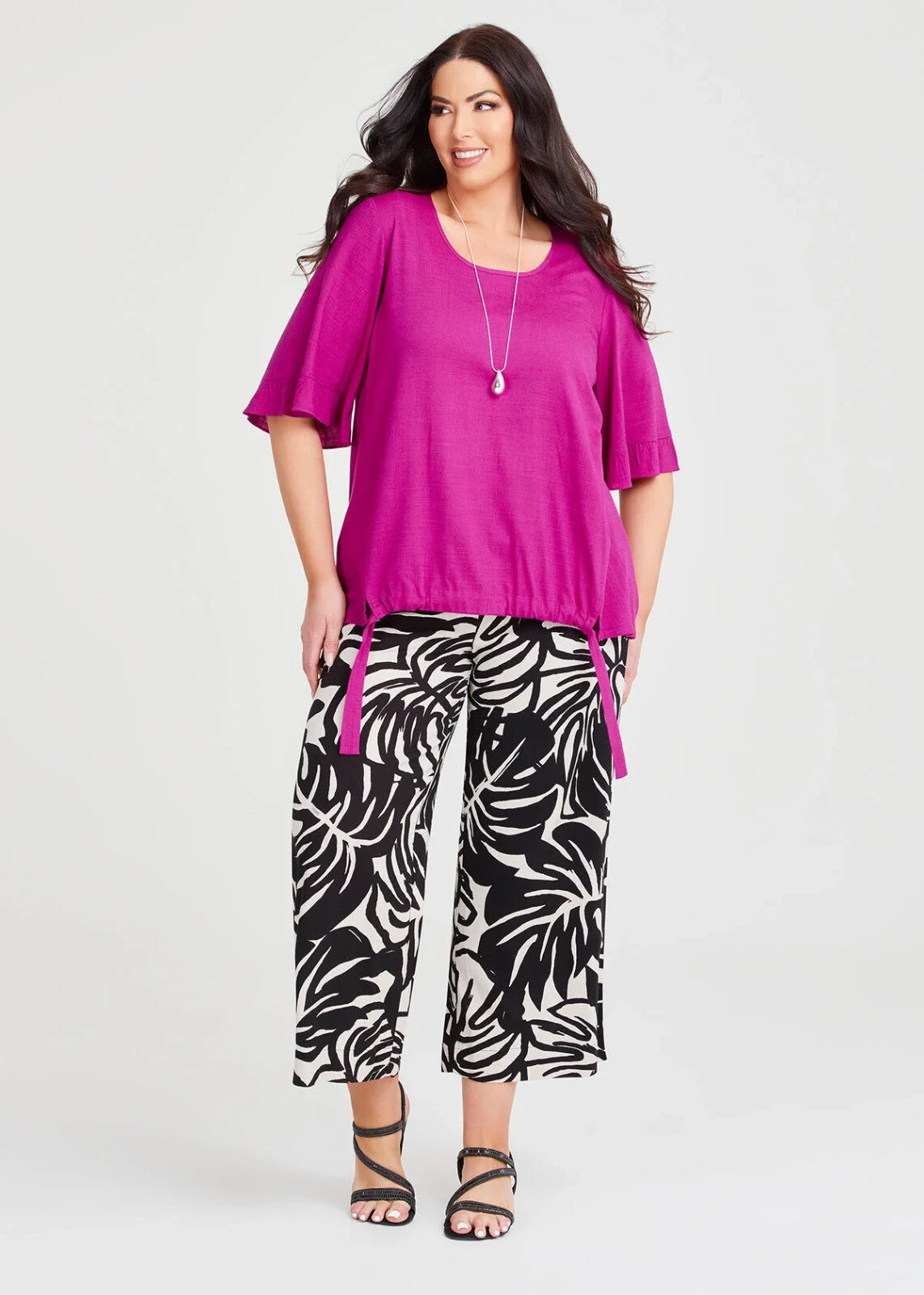 Taking Shape Natural Charelle Luxe DARK ORCHID Top Size 18 Plus BNWT RRP $110