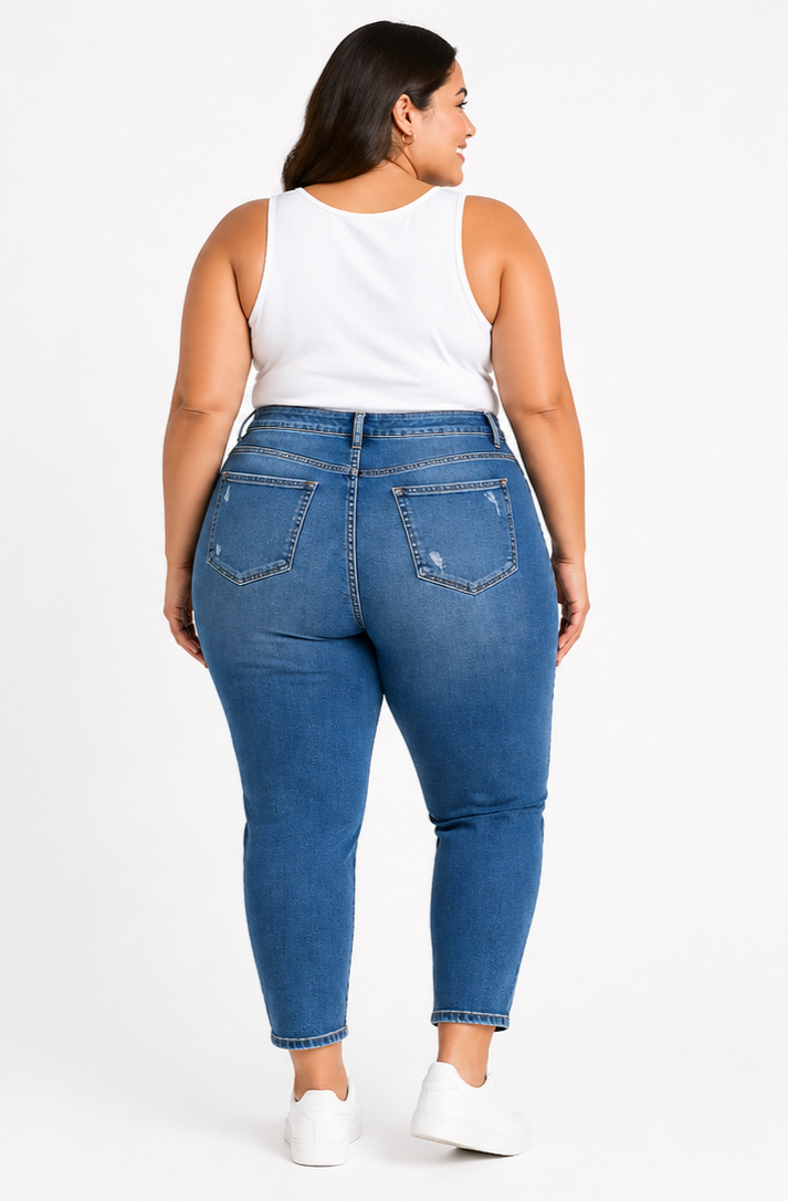 💙 BeMe 7/8 Length  Distressed Jeans Plus Size 28 Stretch Denim 💙New with Tag