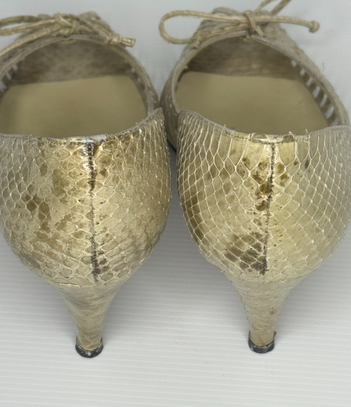 Lucalsax Beige Snakeskin slip on Vintage 60s 70s  RARE FIND, size 8.5 Leather