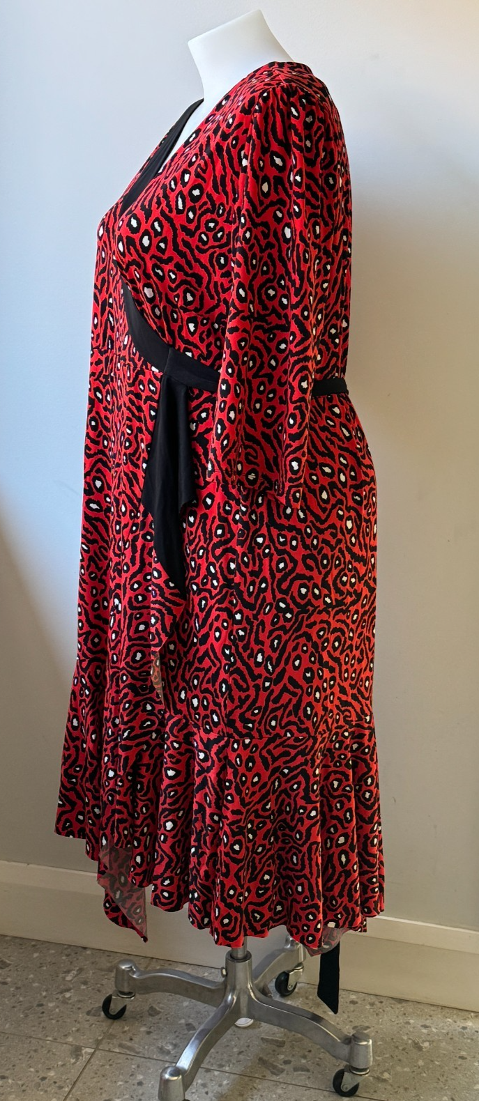TAKING SHAPE Womens Animal Print Wrap Dress Red & Black Size 24🖤❤️RRP $170🖤❤️
