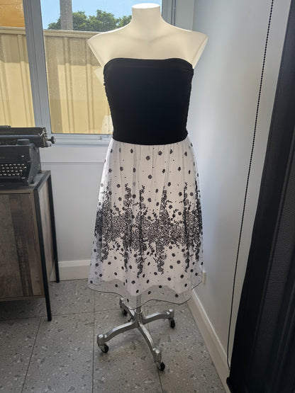Speechless Black & White Strapless Party Dress Beaded  Tulle Lined 🖤 Size 14-16