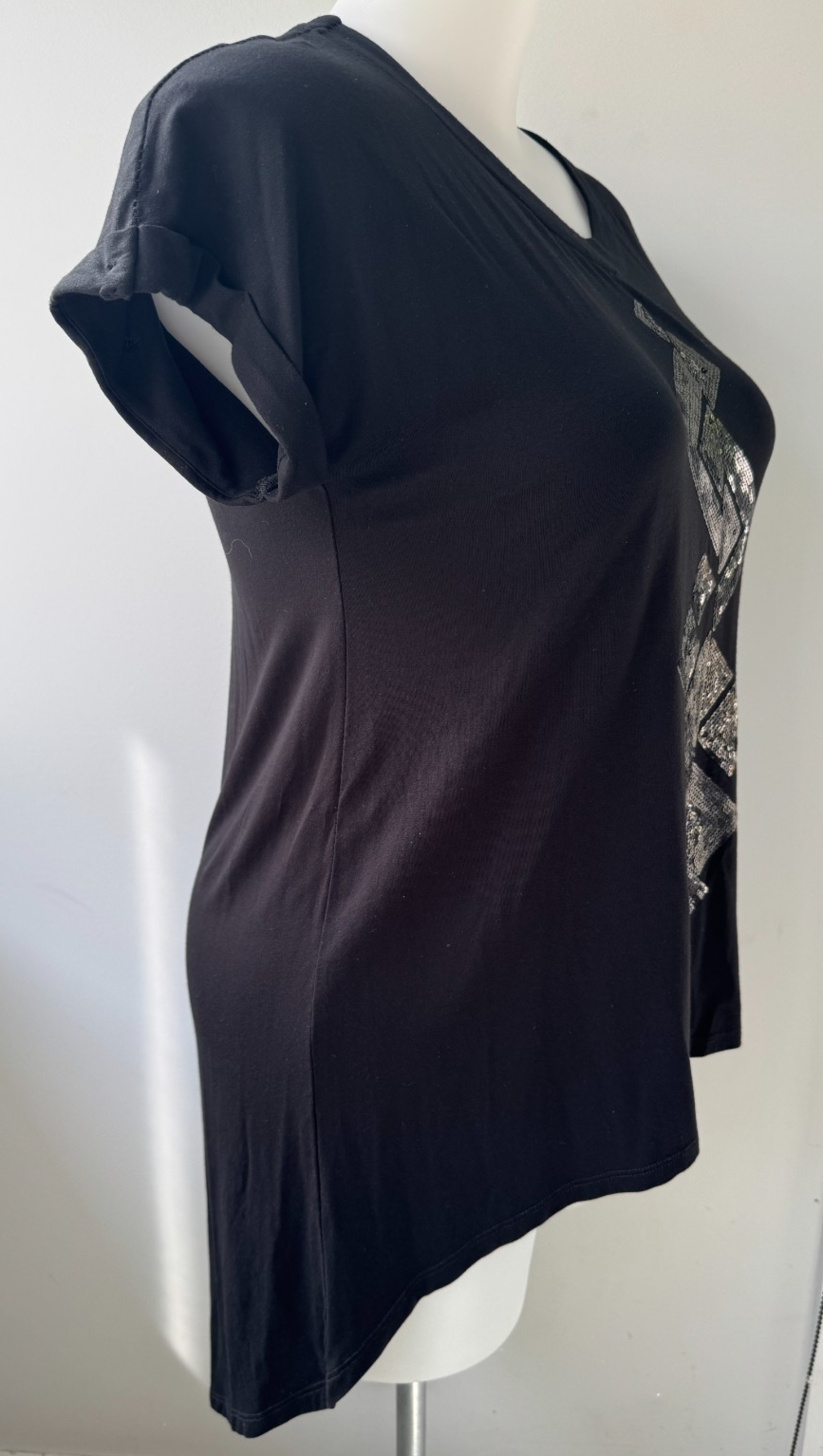 Taking Shape Embellished Sequin T-shirt in Black Plus Size XXS 12-14🖤Stunning🖤