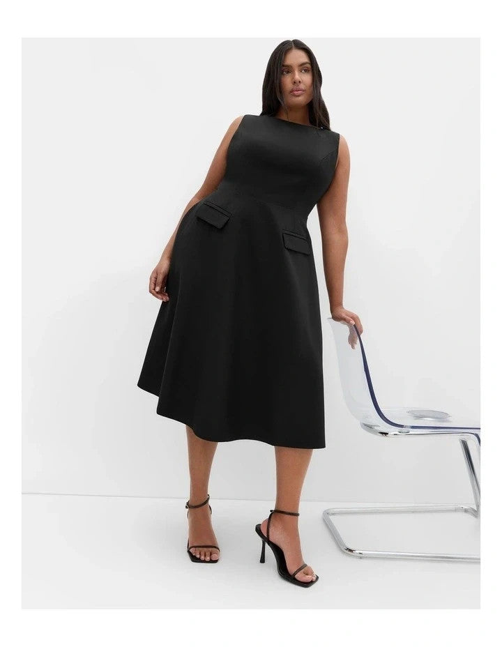 City Chic Dynamic Skater Midi Dress - Black Plus size L 20 New RRP $150 Stunning