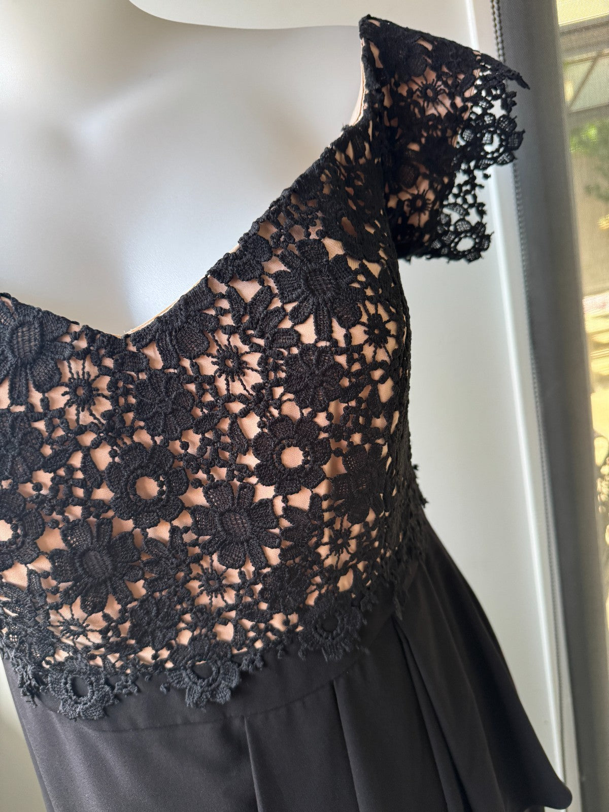 City Chic Lace Glamour Midi Dress - black as New - Plus Size 16 -  RRP $200