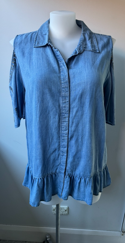 Taking Shape Virtuelle Lyocell Shirt – Plus Size 14 Cold Shoulder Sequin Detail